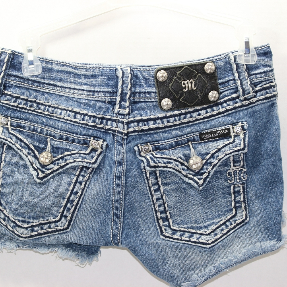 MISS ME DENIM SHORT - Picture 5 of 5